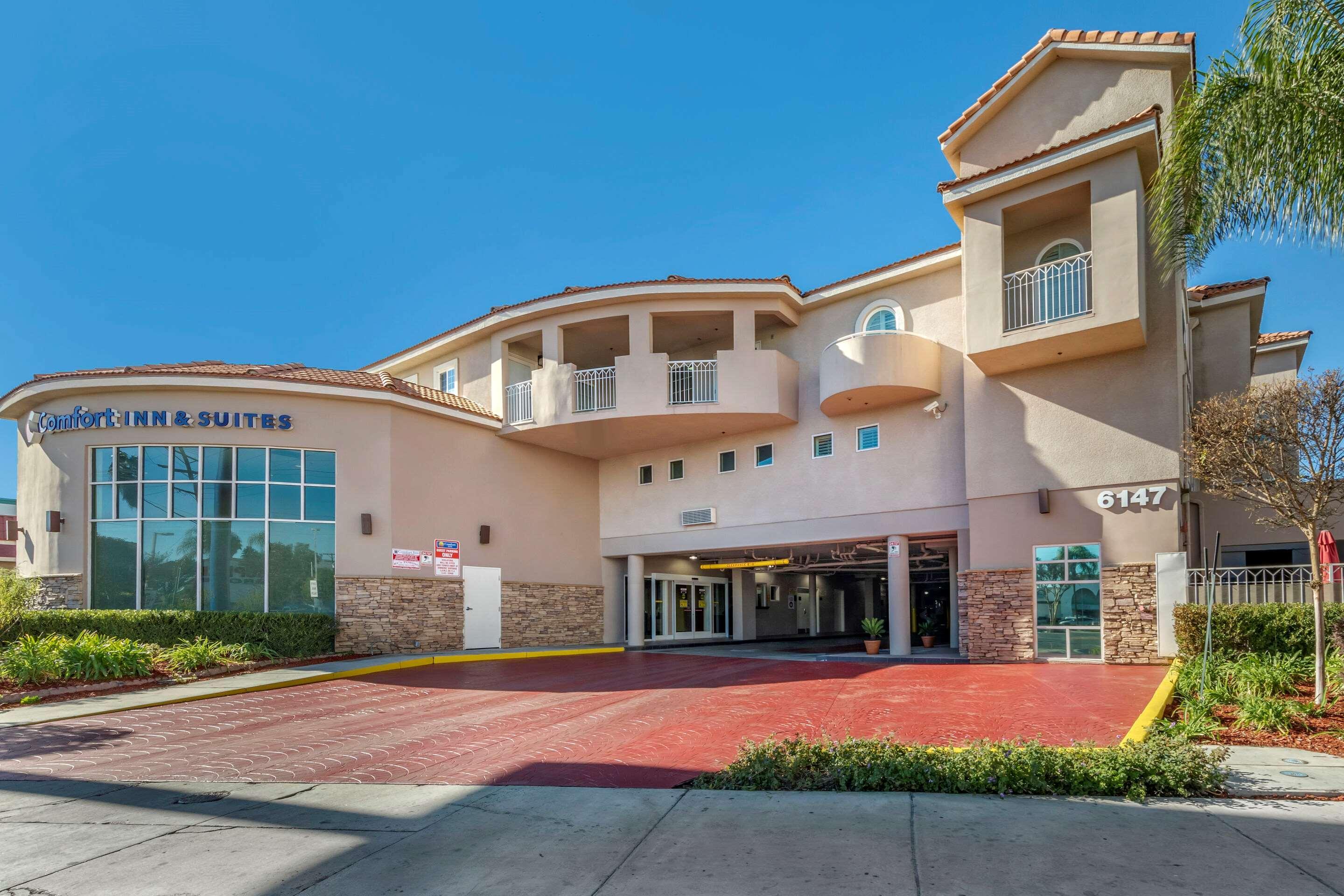 Comfort Inn & Suites Near Universal - N Hollywood - Burbank Los Angeles Exterior foto