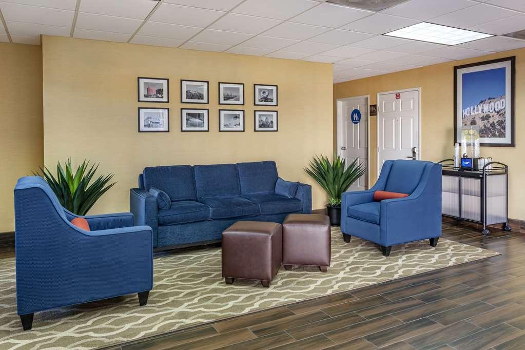 Comfort Inn & Suites Near Universal - N Hollywood - Burbank Los Angeles Interior foto